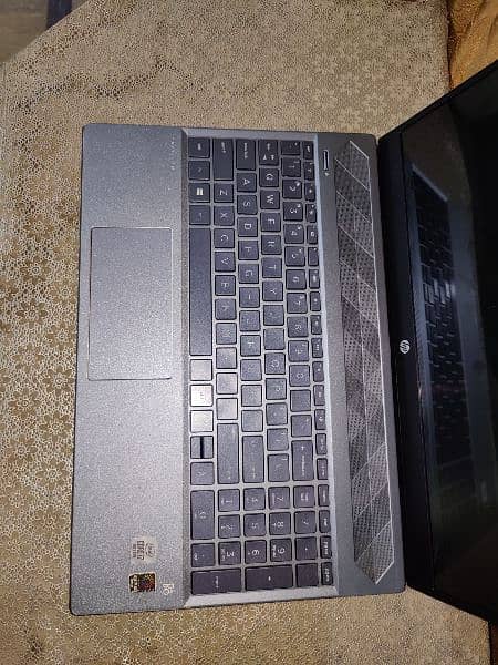 Hp laptop i7 10gen (16/256) like new,  pavilion series model 15t-cs300 14