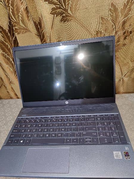 Hp laptop i7 10gen (16/256) like new,  pavilion series model 15t-cs300 16