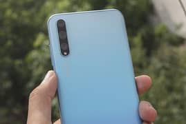 huawei y8p with box