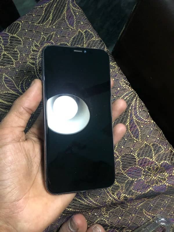 iPhone X all sim work 64 gb 8