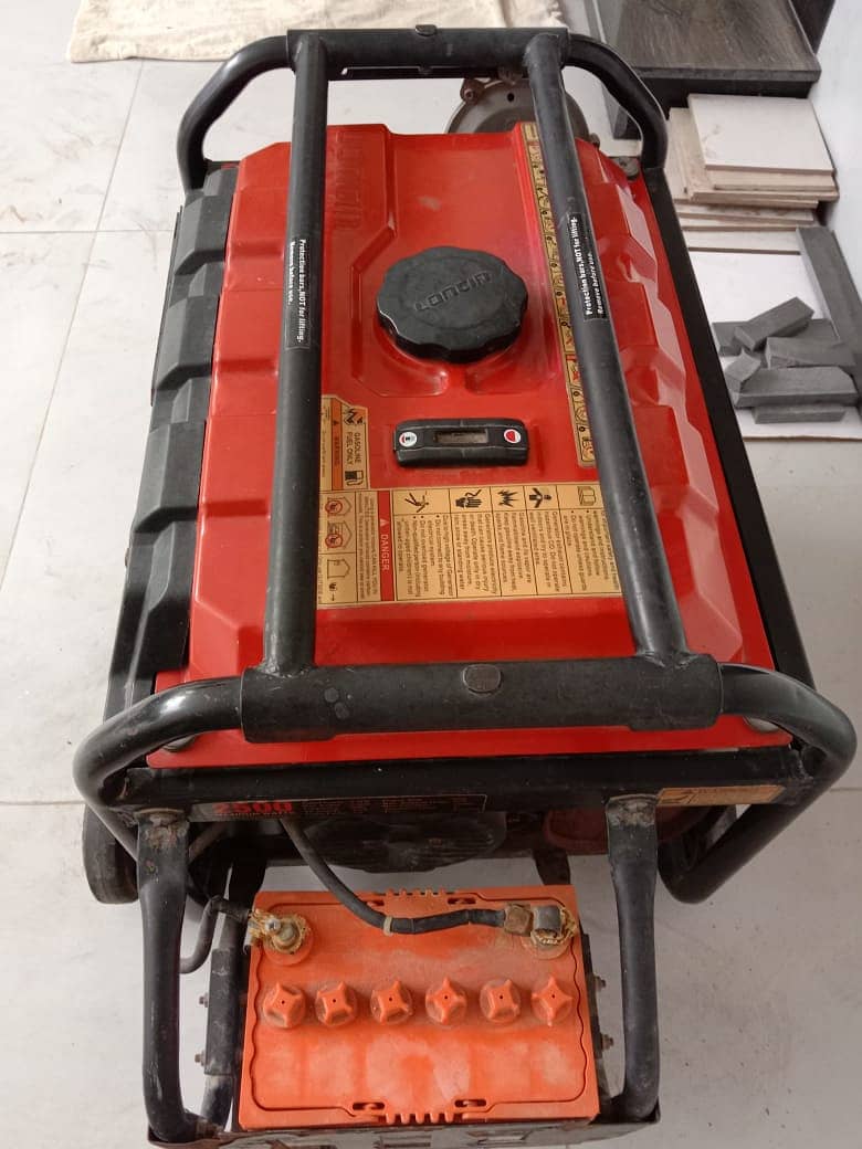 Loncin lc3500d-a petrol & gas generator. Very good condition 2