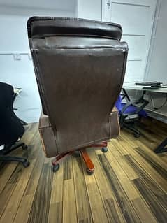 Office Boss Chair slightly Used