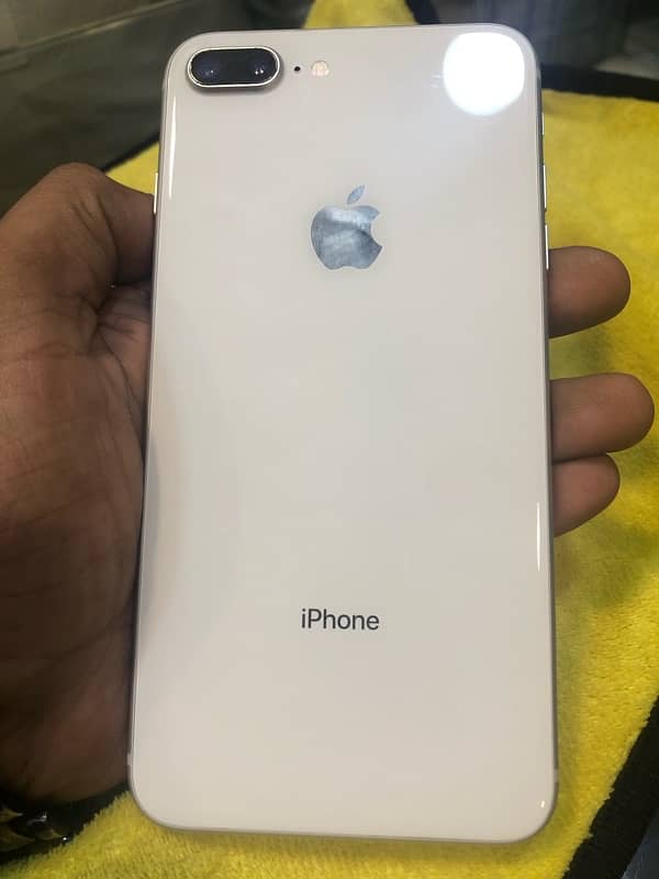 iPhone 8plus 64 gb 1