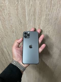 IPhone 11 pro factory unlock