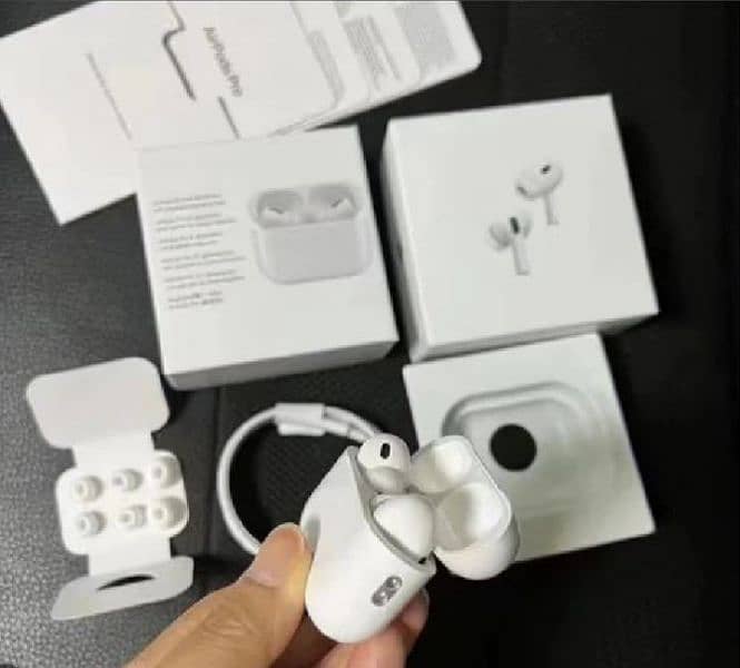 AIRPODS PRO 2ND GENERATION 3