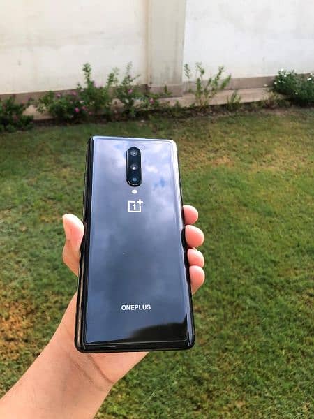 OnePlus 8 8gb 128gb 03336940616 call number pe rabta karein 3