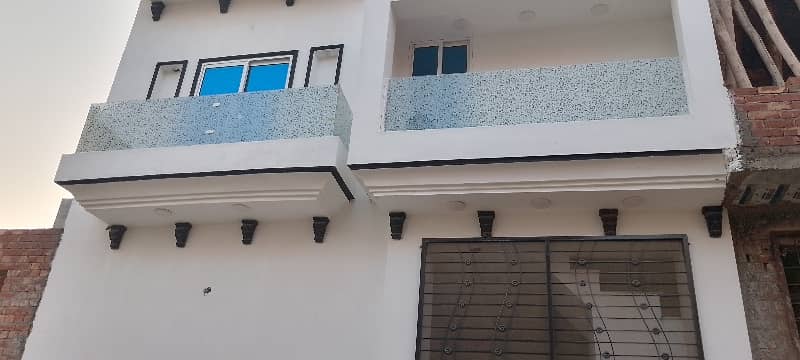 2.5 Marla Double Storey House For Sale With Out Gas 0