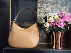 MK ORIGINAL LEATHER HAND BAG