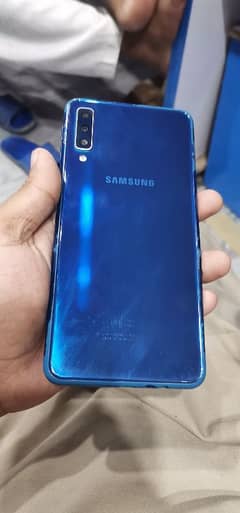 Samsung A7 4/128 pta approved with box all ok