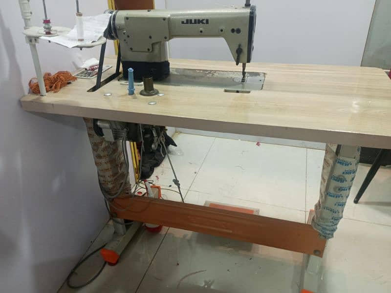 sewing and overlock machine, sewing machine , silai or overlock 0