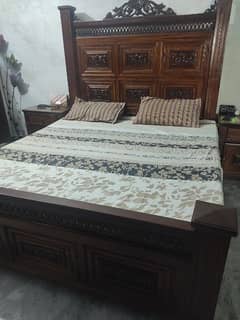 chinioti bed set with 2 side tables, dressing table and show case