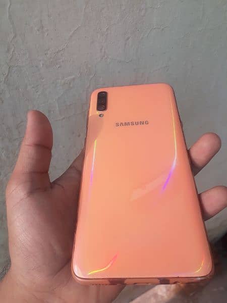 Samsung A70 Pta Approved 6 GB 128GB 1