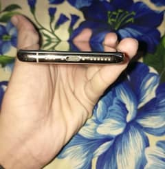 iPhone XS for sale