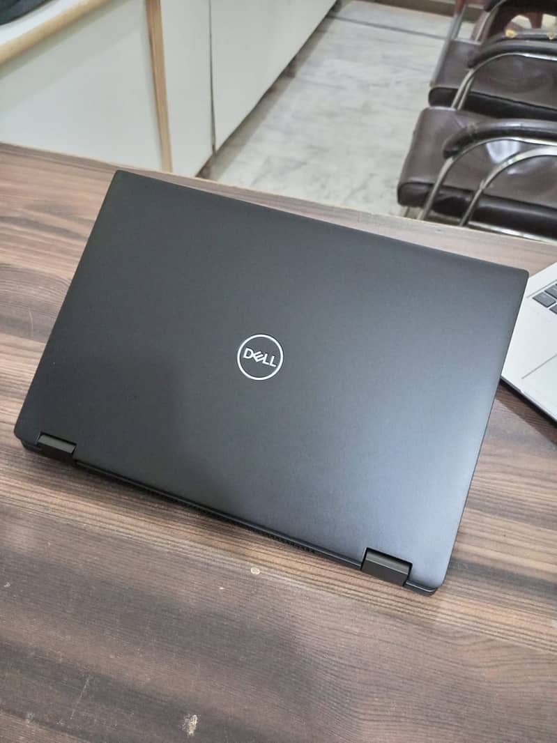 Dell Latitude 7390 2 in 1 Core i7-8650U Gen 16GB Ram 256GB SSD  360 7