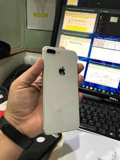 iPhone 8 Plus