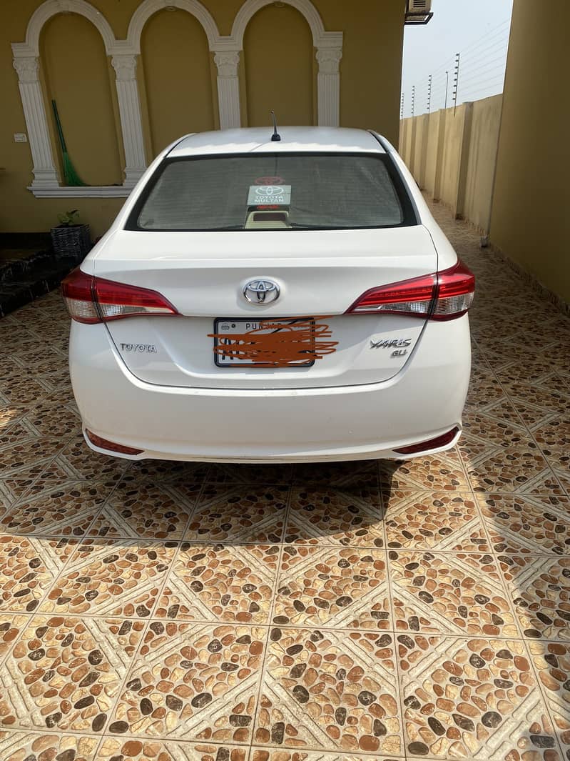 Toyota Yaris GLI Mt 2021 urgent sale 2