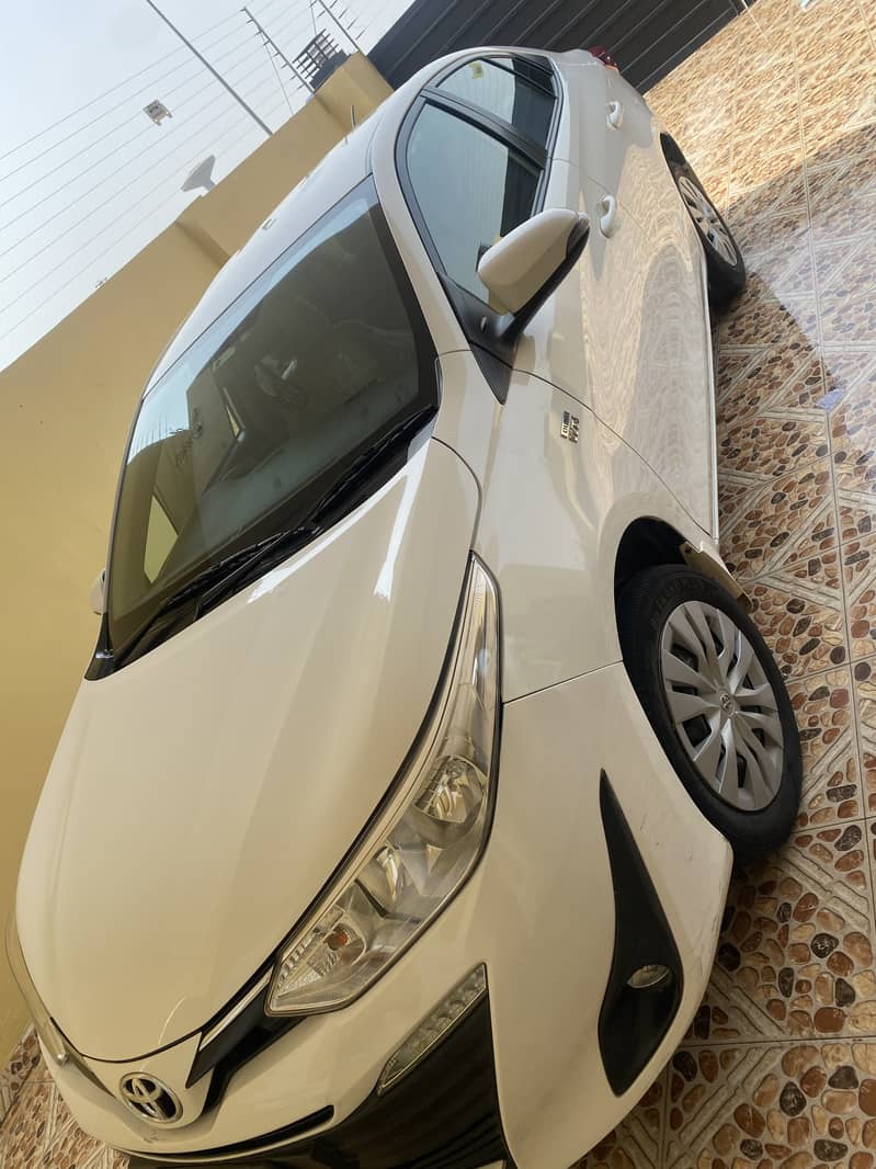 Toyota Yaris GLI Mt 2021 urgent sale 14