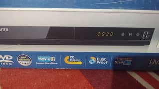 Samsung DVD player with USB support3000000