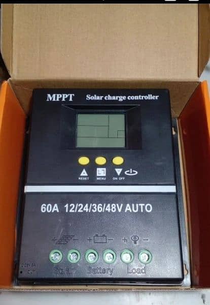 60A PWM MPPT HYBRID solar INVERTER l  power controller 2x Auto Battery 6