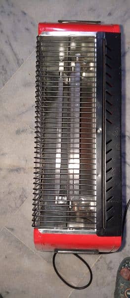 2 heater for sell safeed 1500 or red colour Irani 3 rad wala ,5000 0