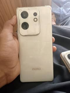 Infinix Zero 30 4g 8+8/256