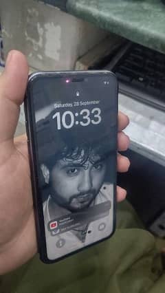 Iphone 11 ( Non PTA ) not JV