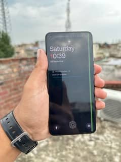 Oneplus 9 5g (greenline in display)