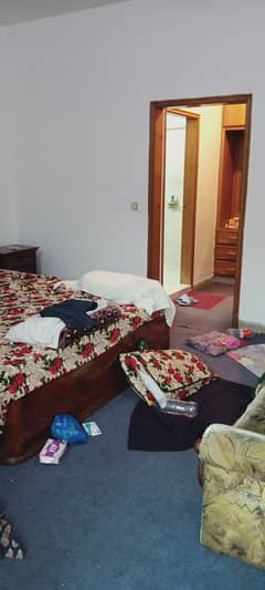 Main Cantt Semi Furnished Bedroom for Rent near Rahat Bakery