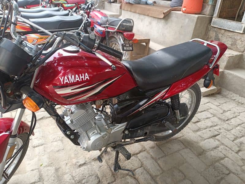 Yamaha 125 YBZ 2