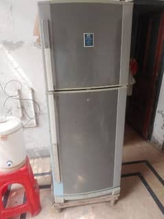 dawlance fridge used