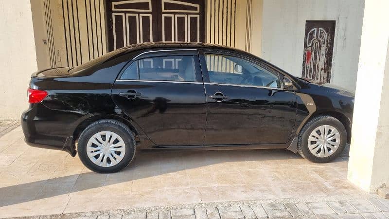 Toyota Corolla GLI 2013 4