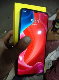 realme c11 232 box ka Sath 5month us h abhe 6month h warranty ke box