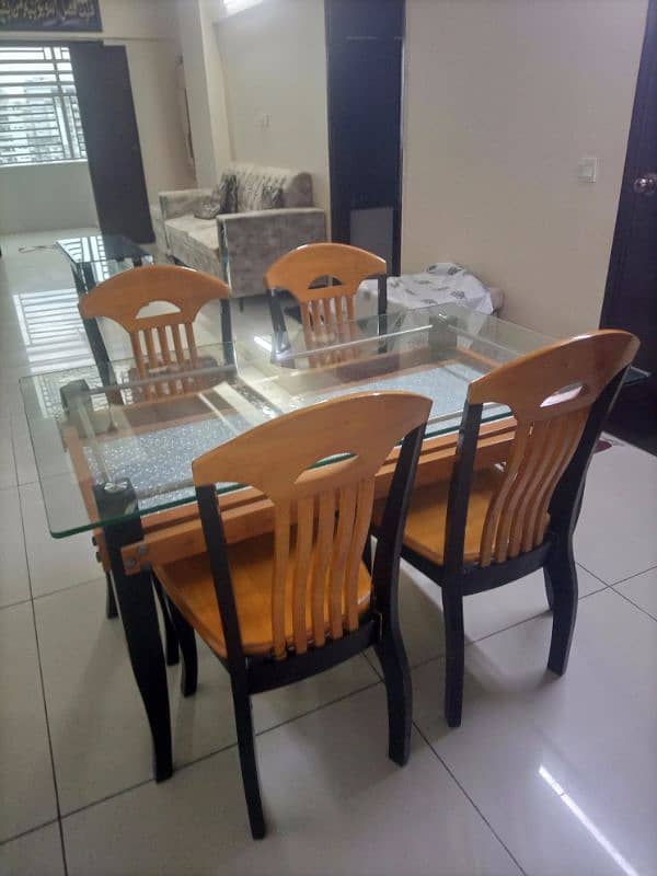 Dining table for sale 1