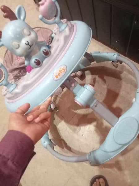 Baby walker and Bathing seat for sale 2