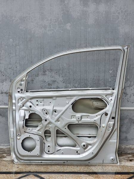 Suzuki Alto Driver side door 0