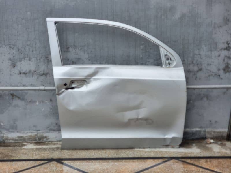 Suzuki Alto Driver side door 2