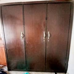 wardrobe / almirah / 3 door