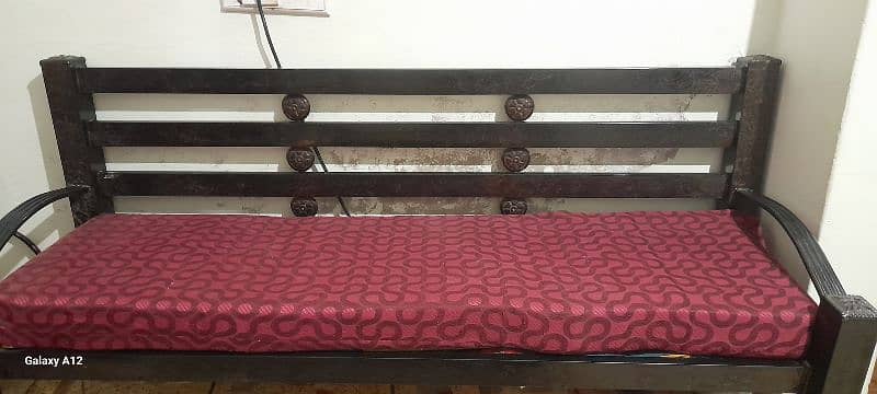 iron sofa set 3