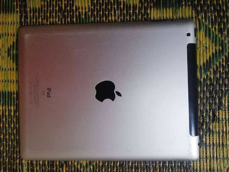 Apple Ipad 2 16GB for sale 1