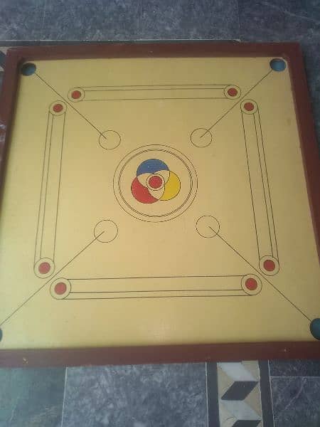 Carrom board 32*32 in excellent condition, very less used,Wah cantt. 0