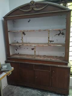 old showcase is ready to sell