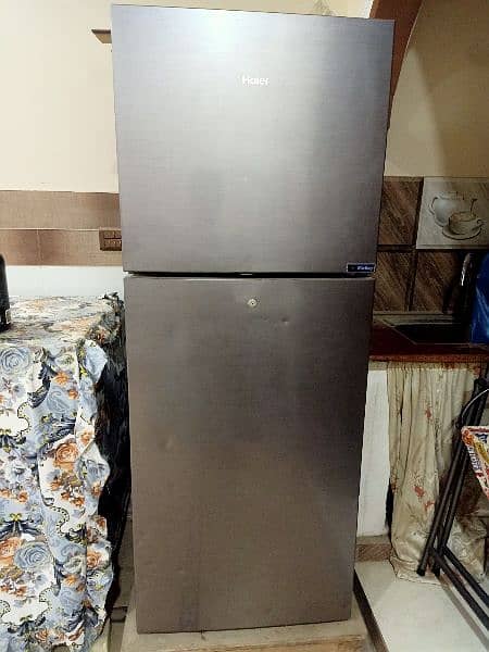 Haier Refrigerator HRF380 0