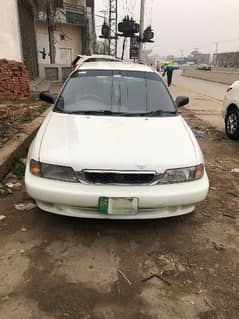 Suzuki Baleno 2000