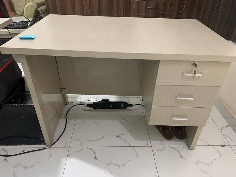 Brand New Computer Table For Sale 2