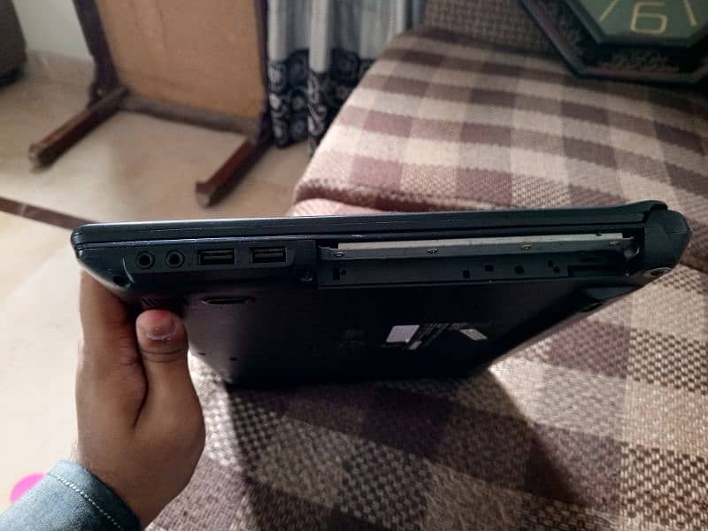 Dell laptop 0