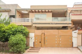 15 Marla Semi Commercial House For Sale In Phase 1 Near Khayaban E Firdousi Road