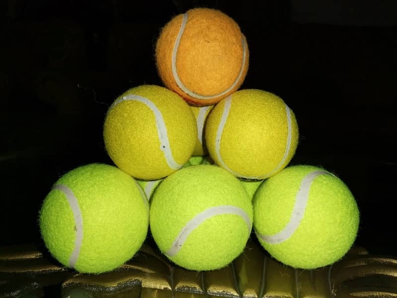 Tennis Ball / Tape Ball 6