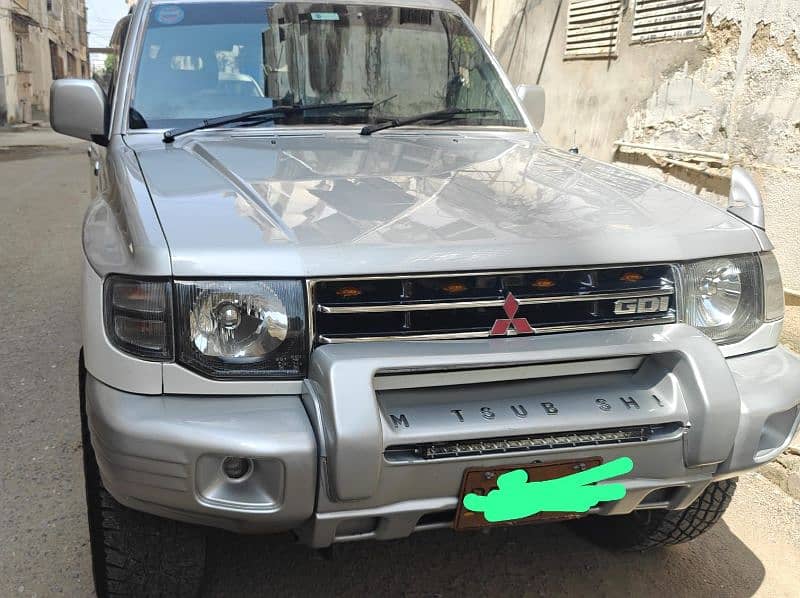 Mitsubishi Pajero 1998 4