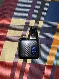 Oxva Sq pro in gold carbon fiber , vape, pod, vthru