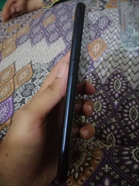 oppo a5s with box and charger never open 2